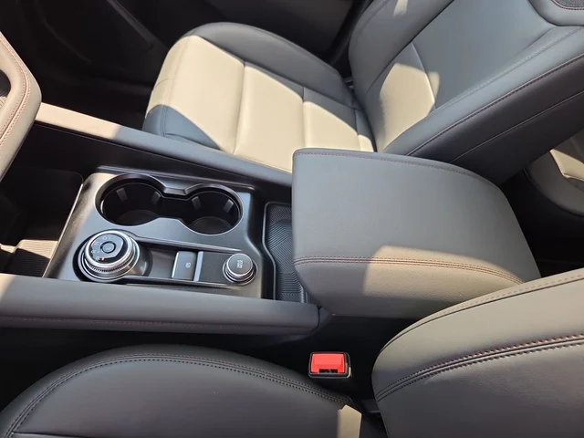 Nuevos FORD EXPLORER à Estados chez autogozo