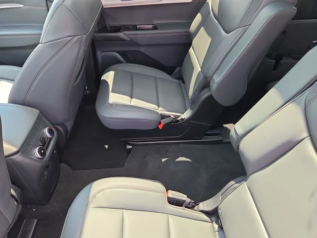 Nuevos FORD EXPLORER à Estados chez autogozo