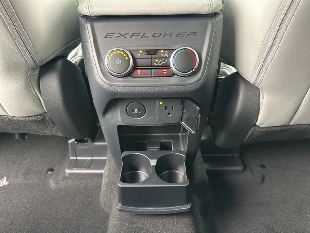 Nuevos FORD EXPLORER à Estados chez autogozo