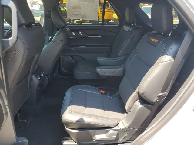 Nuevos FORD EXPLORER à Estados chez autogozo