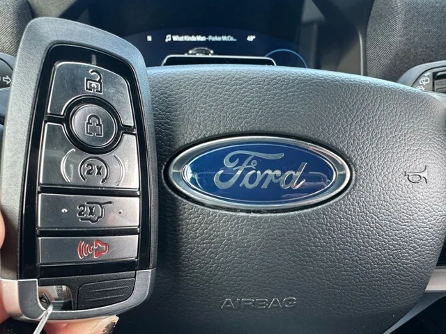 Nuevos FORD EXPLORER à Estados chez autogozo