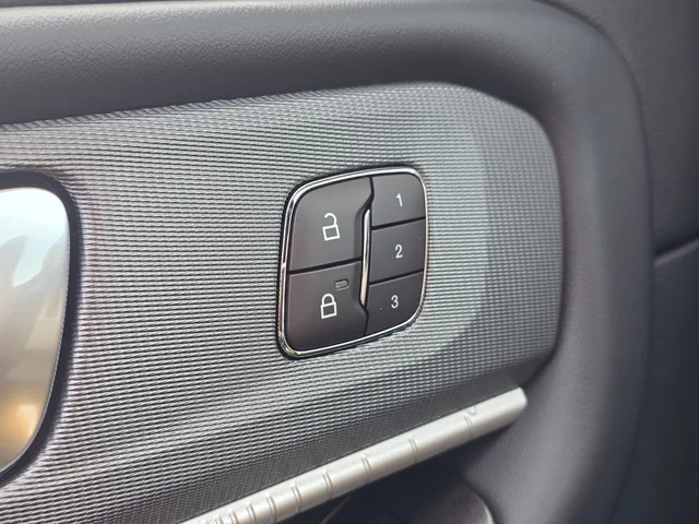 Nuevos FORD EXPLORER à Estados chez autogozo