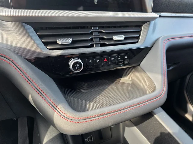 Nuevos FORD EXPLORER à Estados chez autogozo