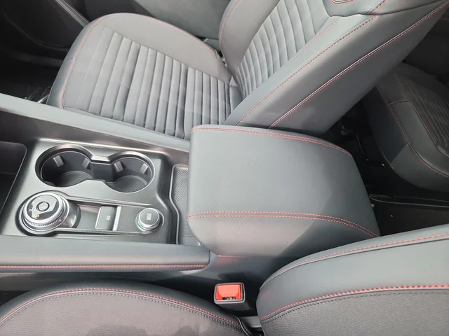 Nuevos FORD EXPLORER à Estados chez autogozo