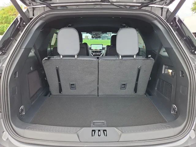 Nuevos FORD EXPLORER à Estados chez autogozo