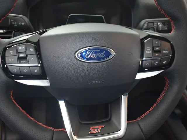 Nuevos FORD EXPLORER à Estados chez autogozo