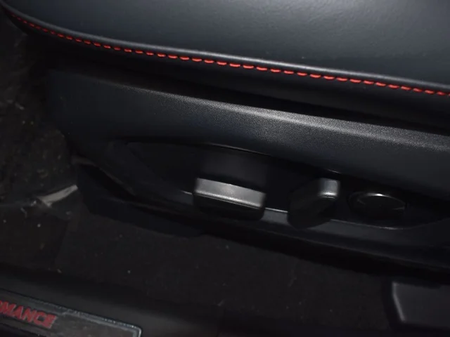 Nuevos FORD EXPLORER à Estados chez autogozo
