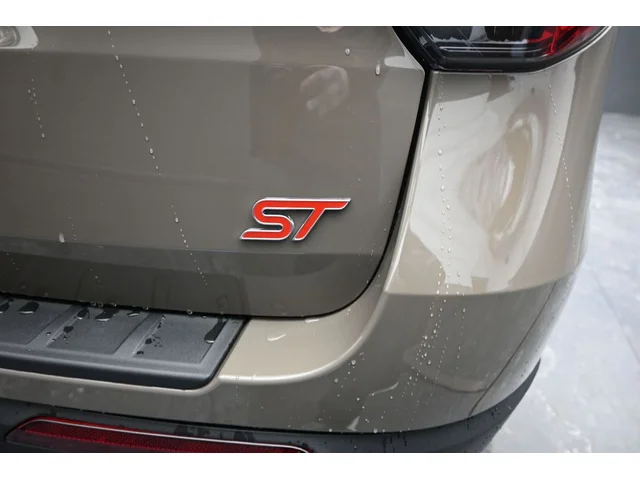 Nuevos FORD EXPLORER à Estados chez autogozo
