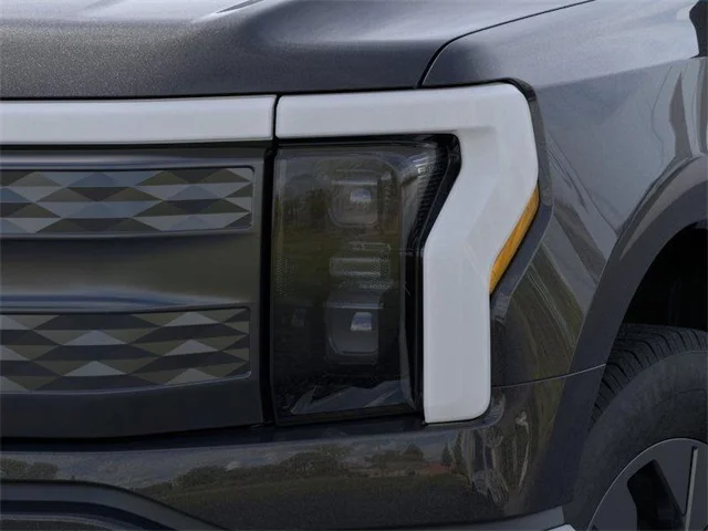 Nuevos FORD F-150 LIGHTNING at Huntersville Ford in Huntersville