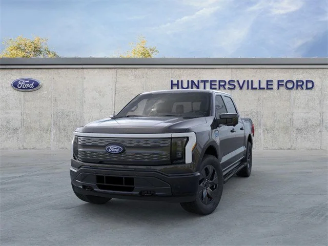 Nuevos FORD F-150 LIGHTNING at Huntersville Ford in Huntersville