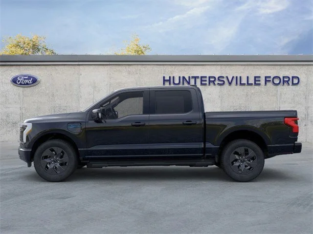 Nuevos FORD F-150 LIGHTNING at Huntersville Ford in Huntersville