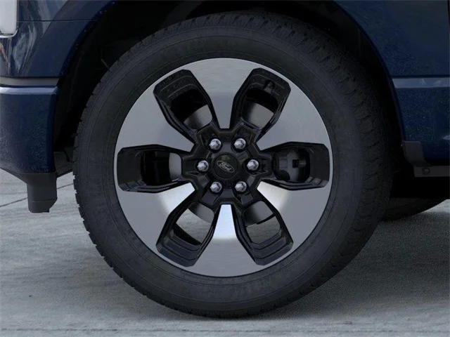 Nuevos FORD F-150 LIGHTNING at Huntersville Ford in Huntersville