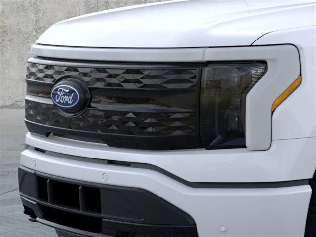 Nuevos FORD F-150 LIGHTNING at Huntersville Ford in Huntersville
