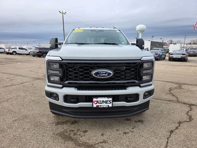Nuevos FORD F-250SD à Estados chez autogozo