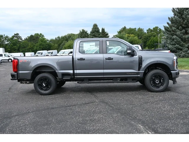 Nuevos FORD F-250SD à Estados chez autogozo