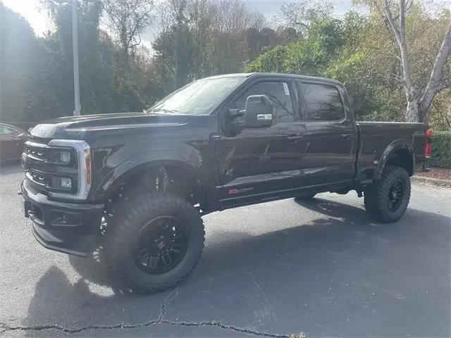 Nuevos FORD F-250SD at Huntersville Ford in Huntersville