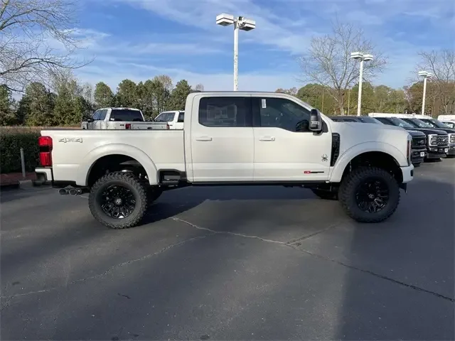 Nuevos FORD F-250SD at Huntersville Ford in Huntersville