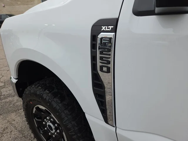 Nuevos FORD F-250SD à Estados chez autogozo