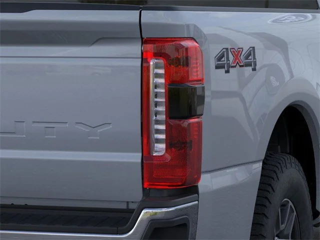 Nuevos FORD F-350SD at Huntersville Ford in Huntersville