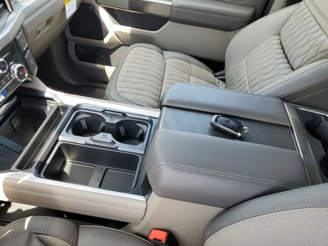 Nuevos FORD F-350SD à Estados chez autogozo