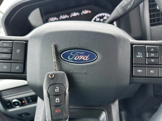 Nuevos FORD F-350SD à Estados chez autogozo