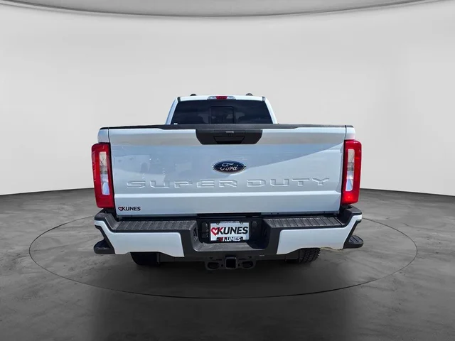 Nuevos FORD F-350SD à Estados chez autogozo