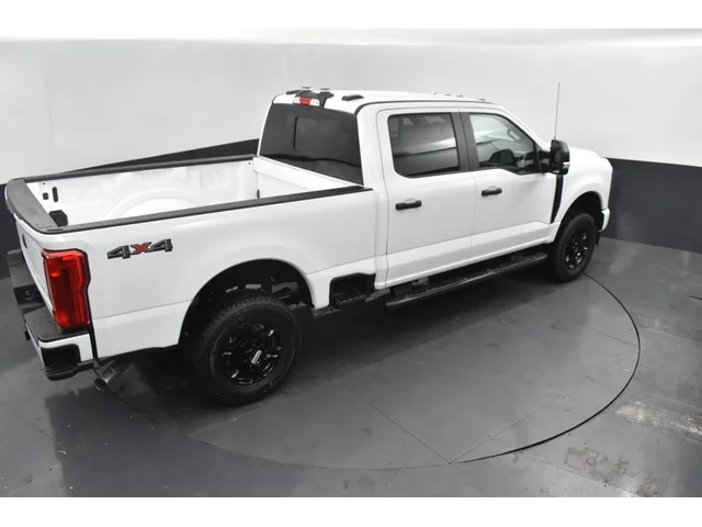 Nuevos FORD F-350SD à Estados chez autogozo
