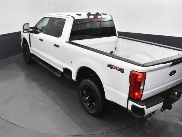 Nuevos FORD F-350SD à Estados chez autogozo