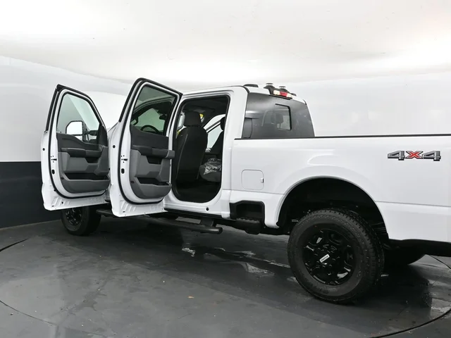 Nuevos FORD F-350SD à Estados chez autogozo