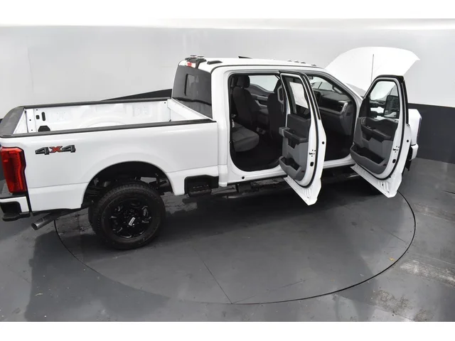 Nuevos FORD F-350SD à Estados chez autogozo