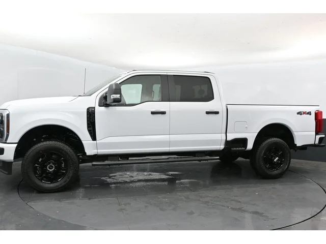 Nuevos FORD F-350SD à Estados chez autogozo