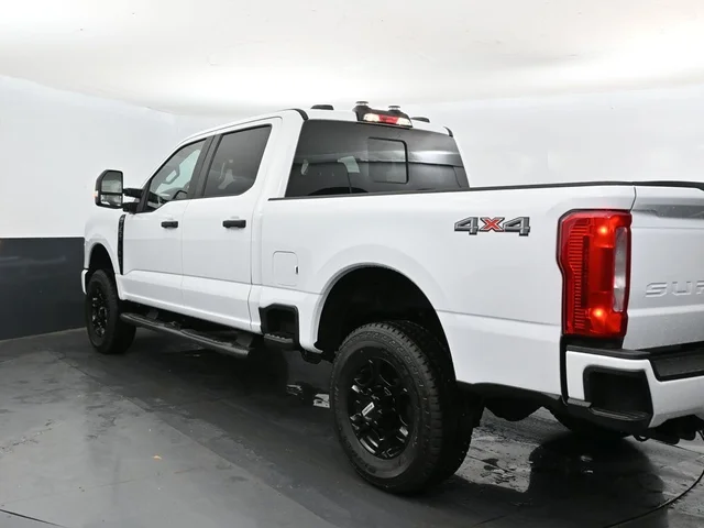 Nuevos FORD F-350SD à Estados chez autogozo