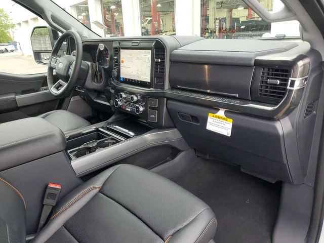 Nuevos FORD F-350SD à Estados chez autogozo