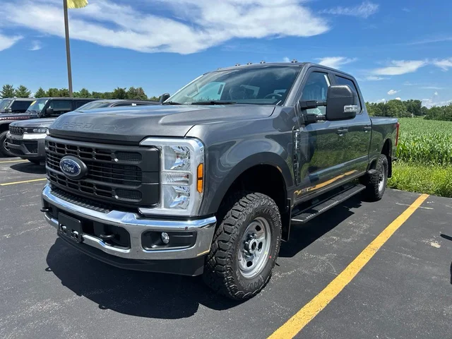 Nuevos FORD F-350SD à Estados chez autogozo
