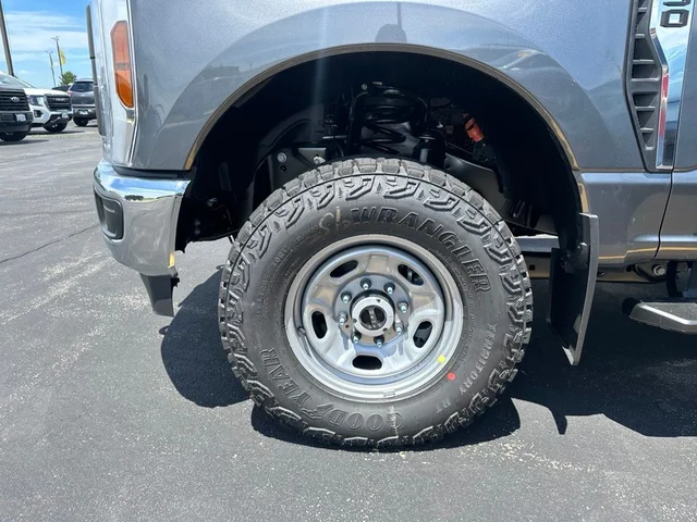 Nuevos FORD F-350SD à Estados chez autogozo