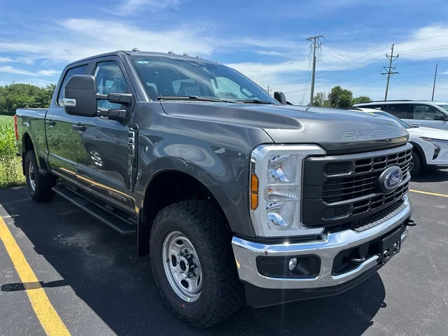 Nuevos FORD F-350SD à Estados chez autogozo