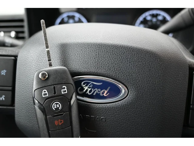 Nuevos FORD F-350SD à Estados chez autogozo