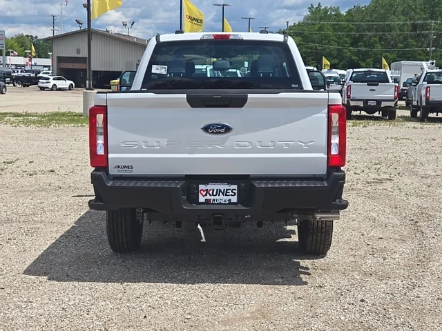 Nuevos FORD F-350SD à Estados chez autogozo