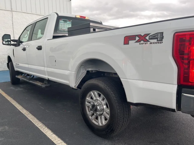 SEMINUEVOS FORD F-350SD a Huntersville en Huntersville Ford