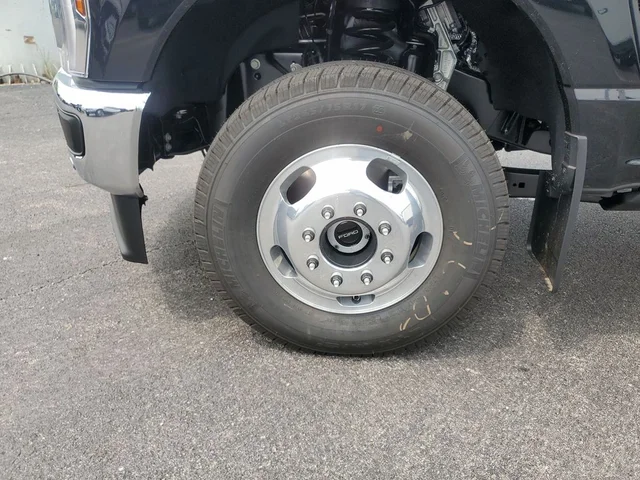 Nuevos FORD F-350SD à Estados chez autogozo