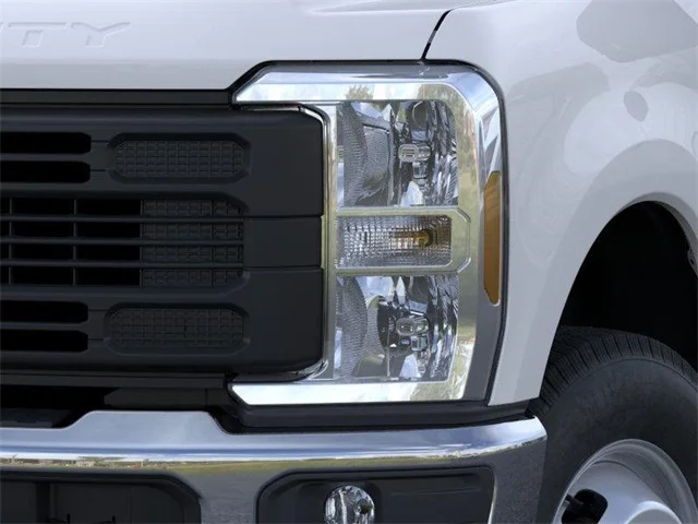 Nuevos FORD F-350SD at Huntersville Ford in Huntersville