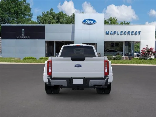 Nuevos FORD F-450SD at Maplecrest Ford Lincoln of Union in Vauxhall