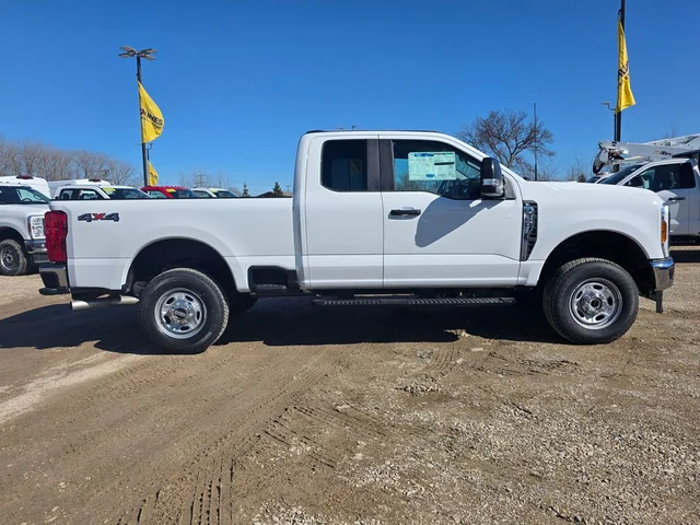 Nuevos FORD F-350SD à Estados chez autogozo