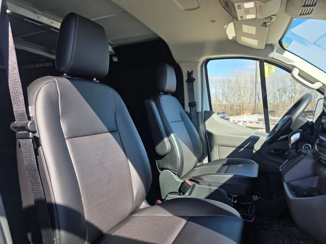 Nuevos FORD TRANSIT-350 à Estados chez autogozo