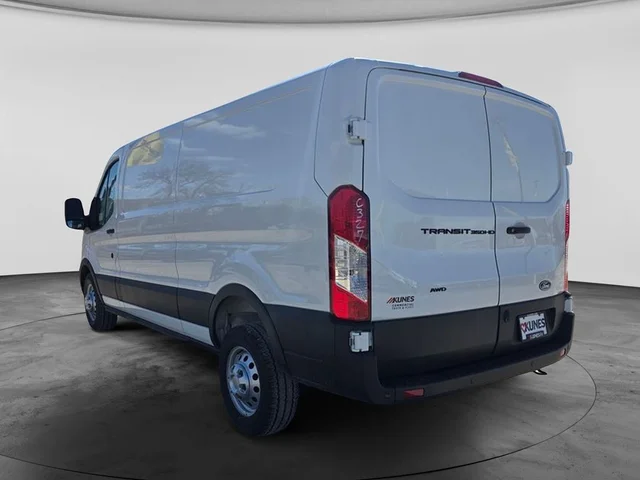 Nuevos FORD TRANSIT-350 à Estados chez autogozo