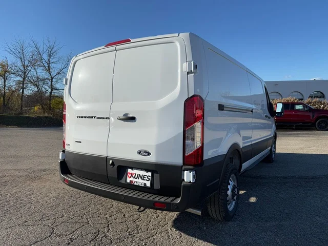 Nuevos FORD TRANSIT-350 à Estados chez autogozo