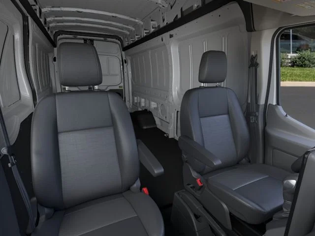 Nuevos FORD TRANSIT-350 at Maplecrest Ford Lincoln of Union in Vauxhall