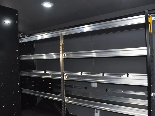 Nuevos FORD TRANSIT-350 à Estados chez autogozo
