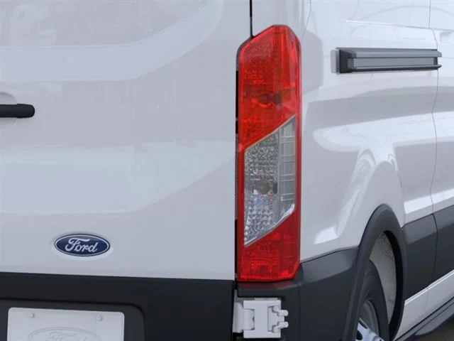 Nuevos FORD TRANSIT-350 at Maplecrest Ford Lincoln of Union in Vauxhall