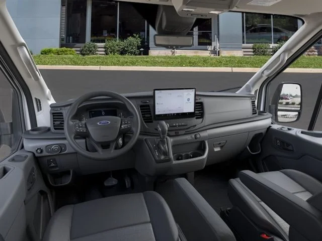 Nuevos FORD TRANSIT-350 at Maplecrest Ford Lincoln of Union in Vauxhall